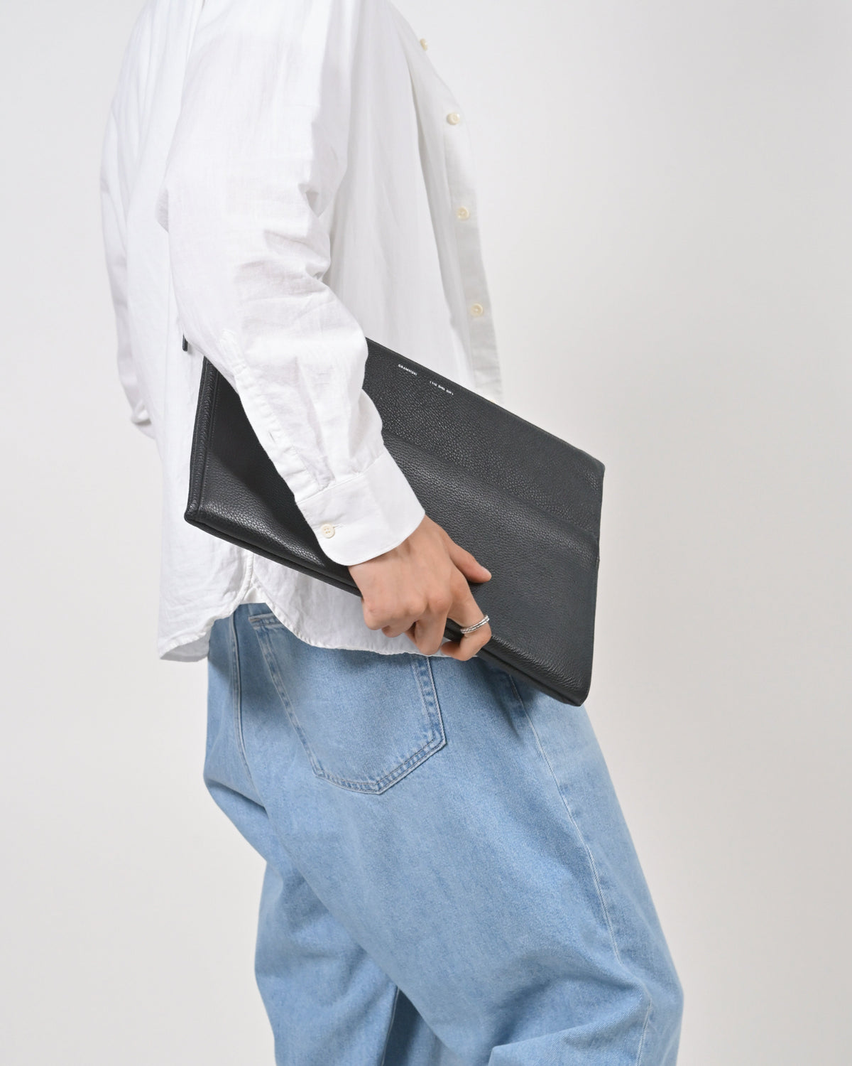 114 Leather Folio | Pebbled