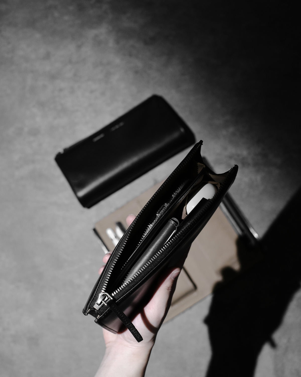 109 Essential Case
